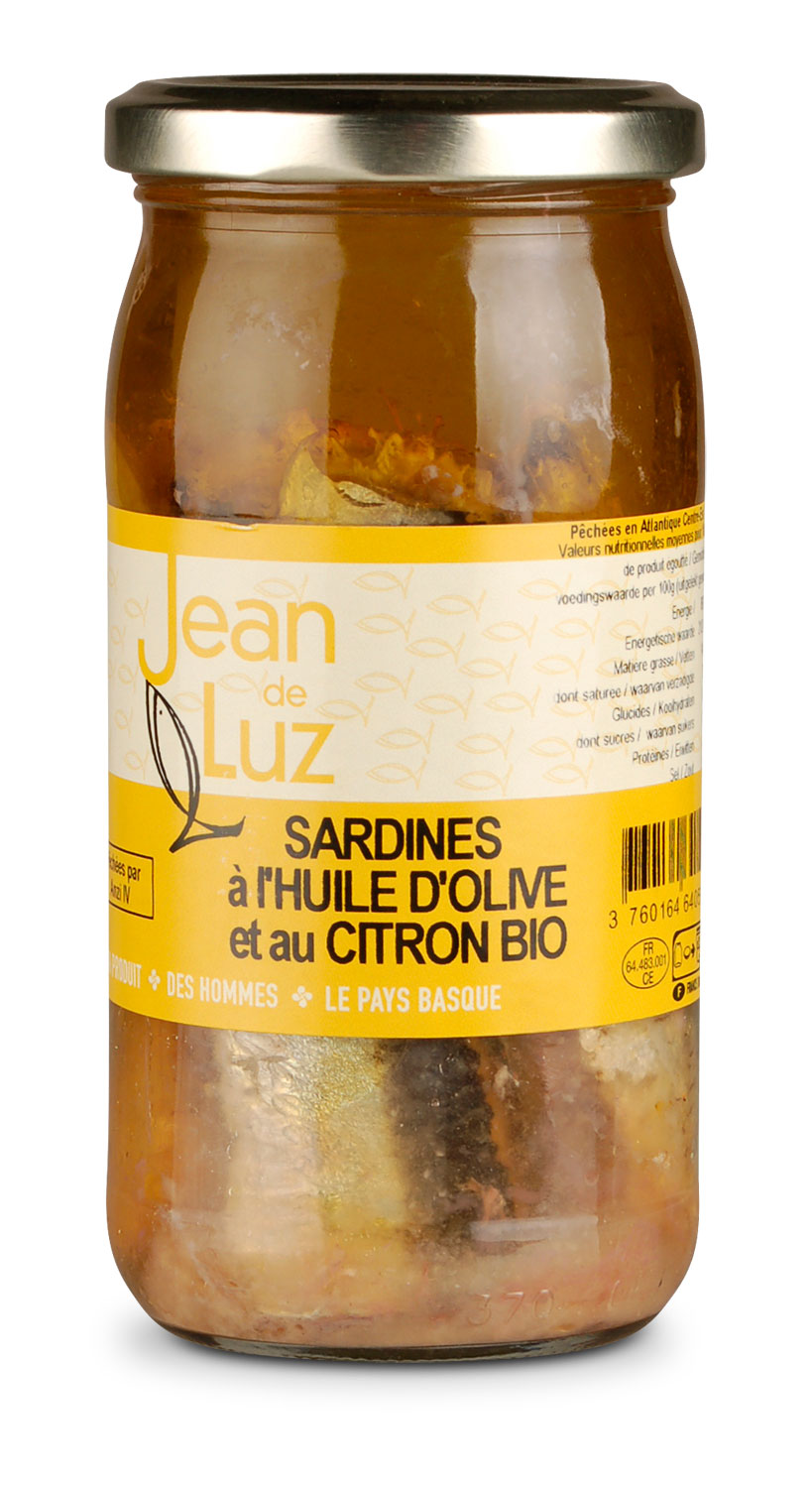 Sardinen in Olivenöl mit Zitrone