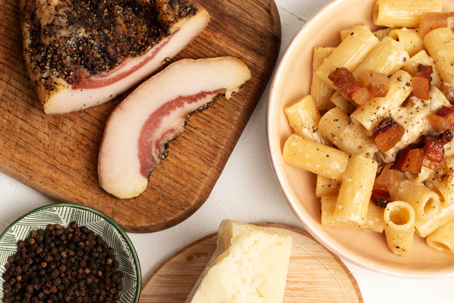 Pasta alla Gricia mit Guanciale und Pecorino Romano